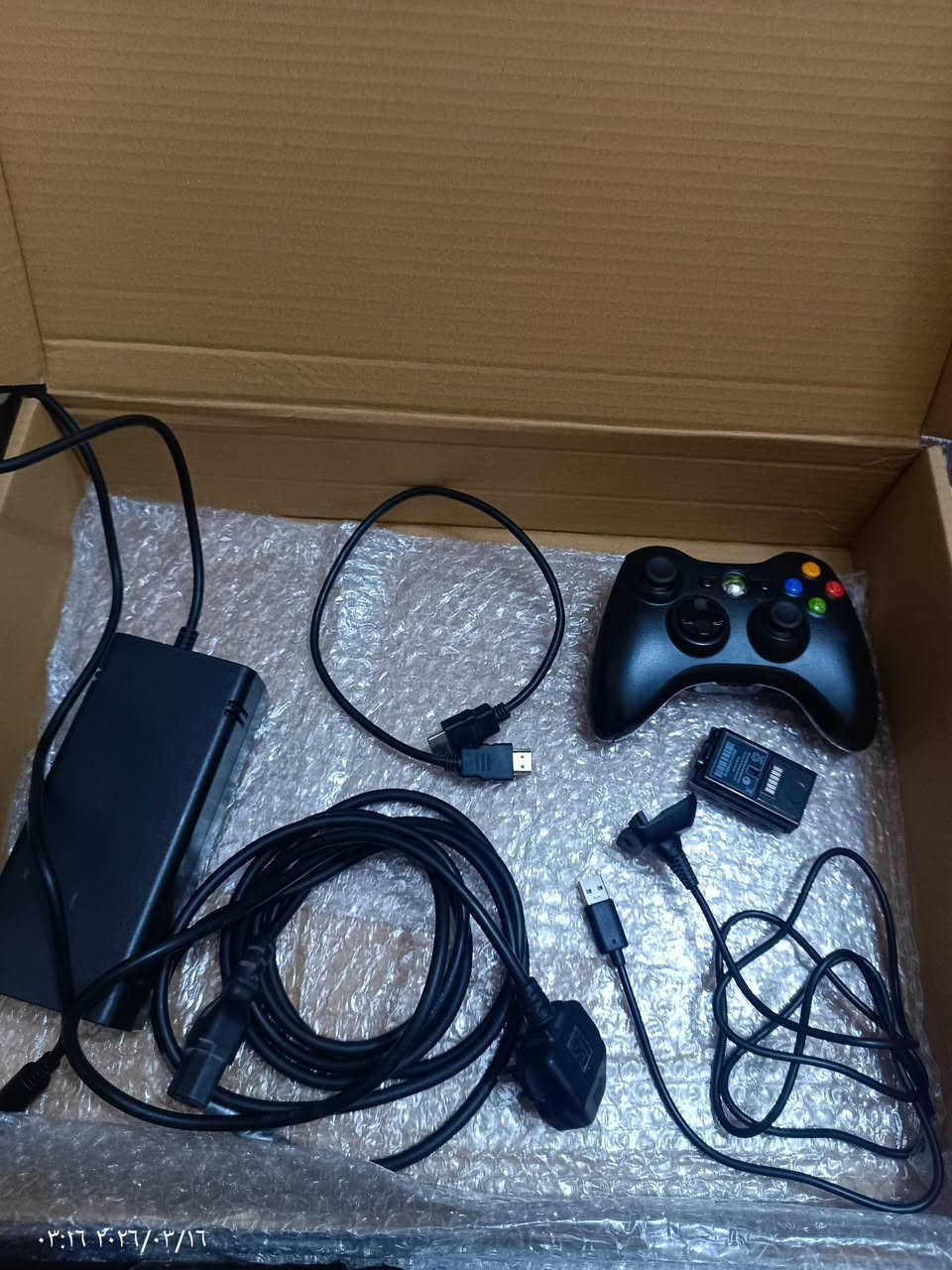 السلام عليكم
عندي اكس بوكس 360 سوبر سليم للبيع  الجهاز كولش نظيف من الجوه انسى شي اسمها حراره  وبي اكثر من 20  لعبة كلهن قويات 
مثل كول اوف ديوتي 8 أجزاء 
 و بيتلفيد 4 أجزاء 
وفورزا هورايزون بيها جزئين 
و جي تي اي 5 
وبعد هواي العاب قويه 
وباقي بالهارد  اكثر من 40 كيكا اذا تحب اضيف العاب على ذوقك
ملحقاته كامله جوستك شحن مع واير اضافي و بطاريه
 و كيبل اج دي و المحوله مطول الواير مسوي مترتين 
بي عطل تصليحه يكلف 35 
سعره 100 
مكاني بغداد الامين الثانيه


**إذا كنت صاحب هذا الإعلان وتريد حذفه لأي سبب، رجاءا أرسل رسالة إلى الدعم الفني**