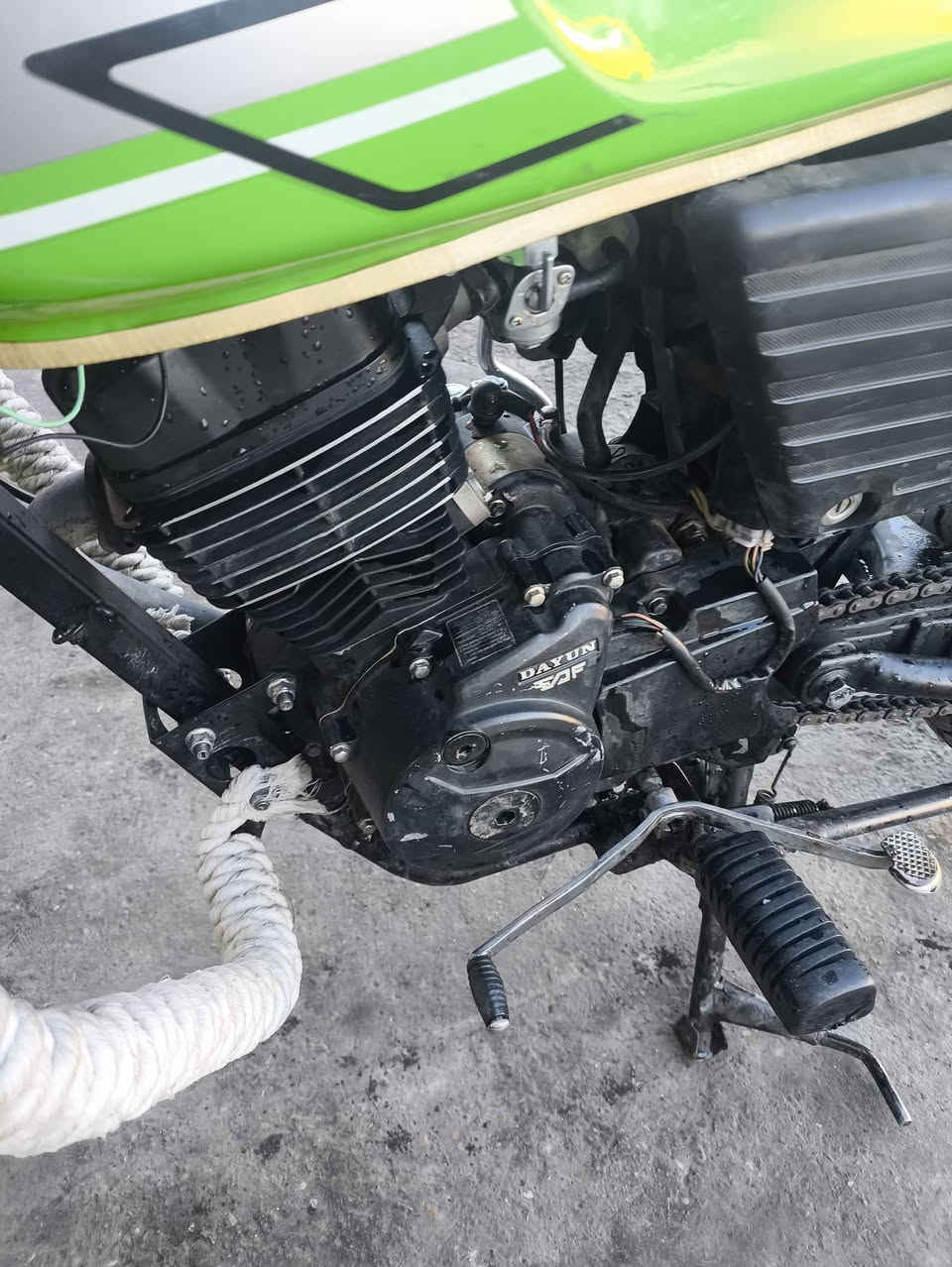 سلام عليكم درجة دايوان موديل 23 أوراق موجوده خير من الله مثل ما شوفون تخبل اريد ابيعها سعرها 1300وبيها مجال بكاني بغداد جزيرة بغداد سياحيه ***********
