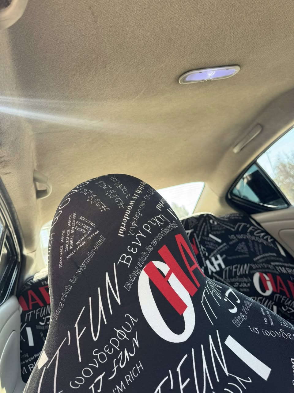 نيسان صني
2018 رقم اربيل 
سنوية 2028
بليته زركة 
بيه فقط موضح بصوره 
سعر 100$ 
الاتصال على رقم ***********
