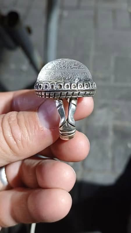 سلام عليكم در النجف قديم طبيعي خط (ايه الكرسي ) صياغه ثقيله للبيع مكاني بغداد


**إذا كنت صاحب هذا الإعلان وتريد حذفه لأي سبب، رجاءا أرسل رسالة إلى الدعم الفني**