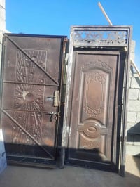 أبواب • ٤ قطع • قابل تفاوض