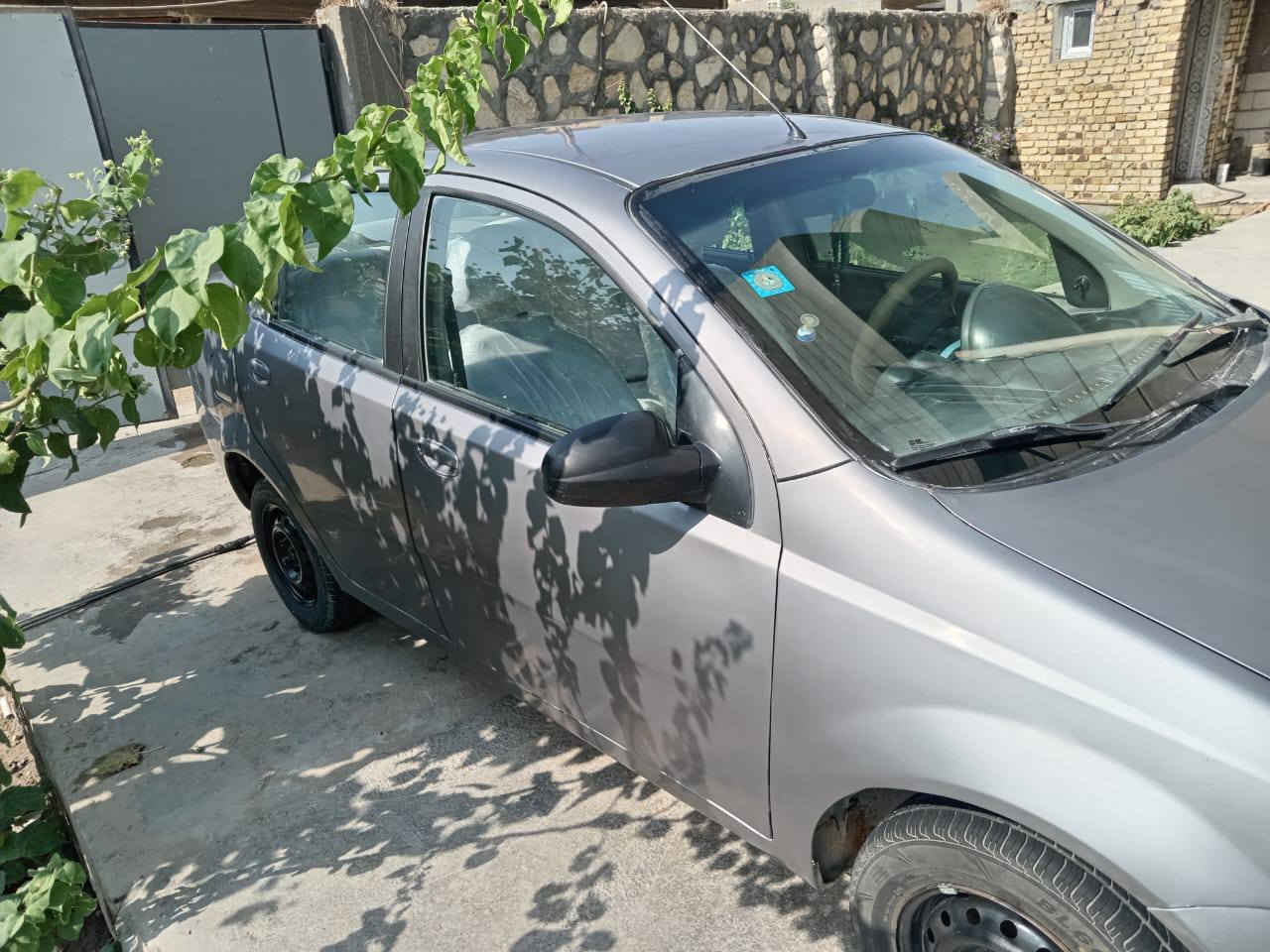 سلام عليكم افيو مديل 2006السيارة نضيفه كير مكينه بيه خيط تبخير حداديه تخم تاير نص عمر رقم بابل انكليزي ابسمي السيارةمصبوغه عام فرن حراري السعر 42او بيه مجال العنوان بابل ابو عجاج رقم الهاتف ***********
