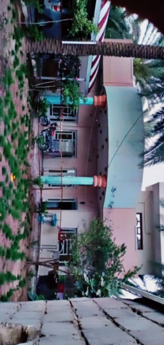 السلام عليكم
بيت طابو زراعي سند ٢٥

تحويل مباشر مساحه ٦٠٠متر واجها على التبليط صب كونكريت يحتوي على غرفتين ارضي ومطبخ وهول وحمام داخلي ومظيف وغرفه فوك البيت جاهز سيراميك ووارظيه وطارمه ومشتمل ويا داخل القطعه بيع مستعجل
المكان ورديه خارج فرع جامع محمد الباقر منطقه فلاح المشعل قريب على مدرسه السواعد أكرر بيع مستعجل ***********سعر ١٣٩ وبي مجال
