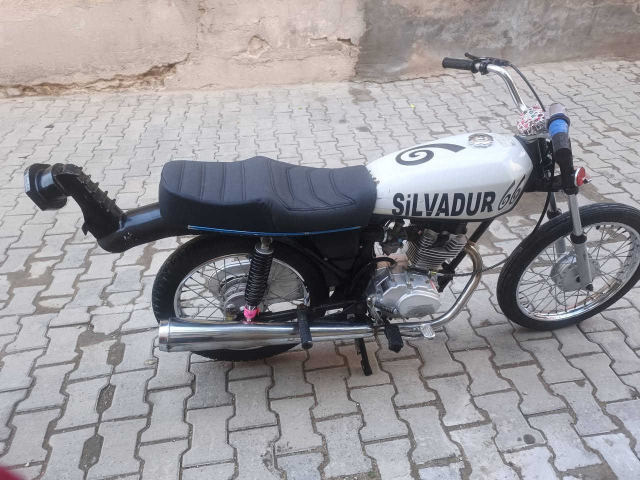 سلام عليكم درجة البيع دوات  سيجي مشيف ما مفتوحة البصرة ٥ميل  مدون سيبية   السعر ٥٥٠ ***********
