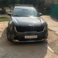 سورينتو ٢٠٢٤   امريكي  4 سلندر مكينه 2.5   ماشيه ١٠٠٠٠كم فقط  عارضها ٢...