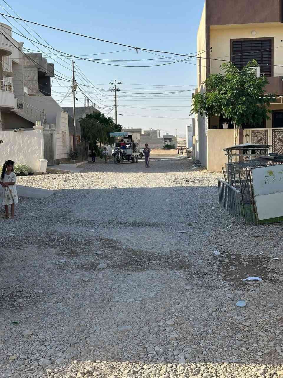 فرؤشتني خيرا سعري خوار هه موو بازار

سلام علیکم
نزیک نوژین ستی 

#زووي بۆ فرۆشتن ⛪💒
ناونیشان 📍قه زاي ڕزگاری (سموود) 
◼️ گەڕەکی ژاله (ده كه ويته سه ر خؤلكه نزيك گه نم فرؤشكان)  🌆
◼️ ڕووبەری 5 بە 20 = 100 مەترە 📏📐
◼️ ڕووی لە خؤري به يانيه  
◼️ شوێنێکی زۆر خۆش و دڵگیری هەیە
◼️ نرخەکەشی زۆۆۆر گونجاوە 
◼️تاپوييه به شه رتي تحويل

بؤه زانيني نرخي ئه م عه رزه خاليك له كوميند دانه

بؤ زانيارى زياتر پةيوندى بكةن بة يةكيك لةم ژمارانةى خوارةوة👇
📞☎️
***********
 

ناونیشانی نوسینگە خؤرنةوةزان ◀️ بەرمبەر مزگەوتی  ئاسودة  

ئێوەی بەڕێزیش هەر موڵکێکتان هەبوو بۆ فرۆشتن یان ویستان بیکڕن دەتوانن ڕەسم و زانیارییەکانتان بنێرن بۆ ژمارە ڤایبەری 📳✅***********
