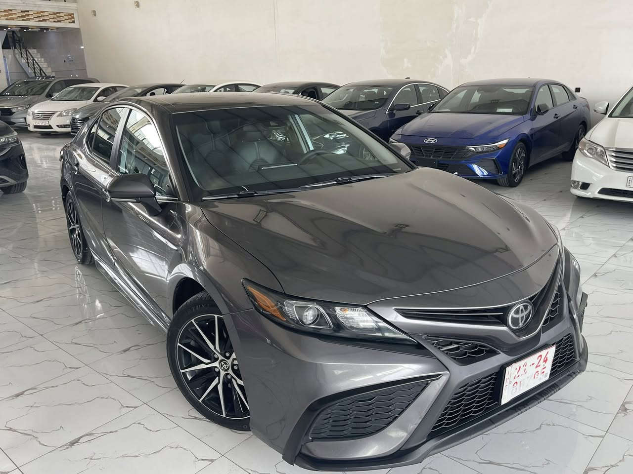 كامري موديل 23  مواصفات SEسياره بجم كبس بدون اي ايرباك سياريه بيه حادث خلفي جاملغ او صندوق صبغ.بس بيه كلير امريكه 3 قطع سياره موجوده في اربيل رقم كاتي سياره رفظ مرور لحد ميطلع قرار تترقم اربيل او سليمانيه او دهوك. انتظر قرار   سياره ماشيه 98 الف كيلو متر مو ميل كيلو سباره حادثه كولش بصيط  سعر 133$. ورقه او بيه مجال بصيط. بس بيع سياره 
***********
*********** وين ميعجبك روح بيه داخل عراق  كتاب رقم هم اسوي بسم مشتري
