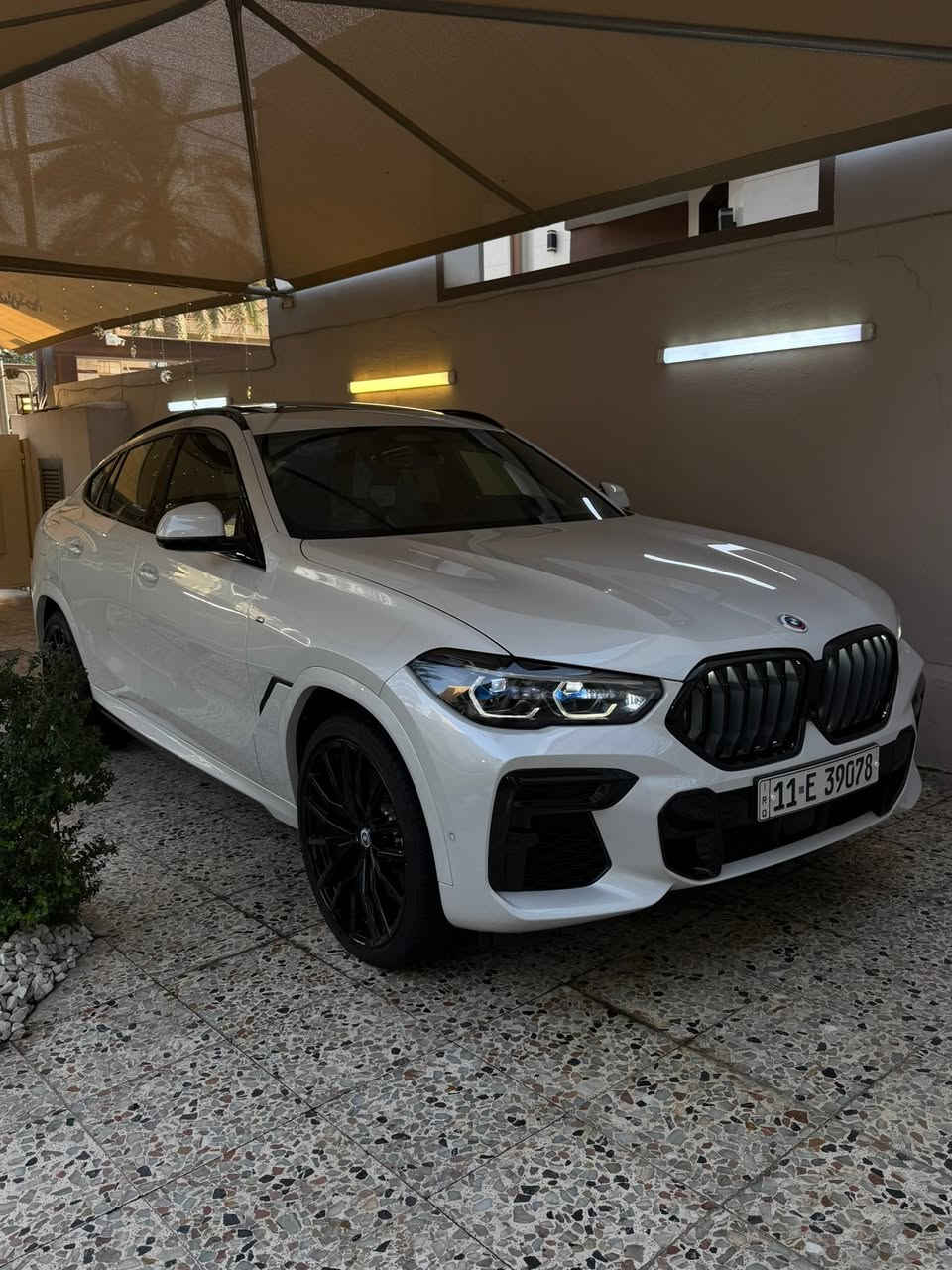 🔥 BMW X6 M50i 🔥
وكالة العروش وكالة العراق
2023
✅ محرك 8 سلندر تيربو
✅ مكفولة بكفالة عامة
✅ أعلى مواصفات (فول الفول)
✅ لون صدفي مميز وفخم
✅ سيارة نظيفة جداً وجاهزة للفحص

💎 قمارة روز رايز (نجوم سقف)
💎 شاشات خلفية للركاب
💎 سياقة ذاتية
💎 كاميرات 360
💎 هيد أب دسبلي
💎 رادارات ومثبت سرعة ذكي
💎 مقاعد جلد كهربائية مع الذاكرة
💎 تبريد وتسخين المقاعد
💎 تشغيل بصمة
💎 صندوق كهربائي
💎 نظام صوتي فاخر
💎 بانوراما
💎 ويلات رياضية قياس 22 إنج
💎 مواصفات كاملة لا تُحصى

🔥 سيارة تجمع بين القوة، الفخامة، والتكنولوجيا الحديثة، وتعتبر من أندر وأجمل سيارات الـ X6 الموجودة بالسوق.

📍 بغداد – العامرية – شارع العمل الشعبي

📞 للاستفسار:
***********
