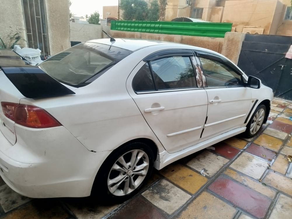 سلام عليكم لانسر قرش موديل ۲۰۰۸ للبيع  او المراوس محرك ۲۰۰۰ كير اتوماتيك جديد ومحتاجة ترتيب بسيط للصدر وتبريد شغال بس بي صوندة وحدة بيهة ليك مصلحتها لان راح موسم الصيف وسنوية نافذة من ۲۰۲۰ وسيارة باسم ولد كردي سيارة عليها اضافات هواية

ا. جناح evo

٢.دوسات evo

٣.شاشة تسلا

٤. تحكم ستيرن

ه ويل بار على محرك يحافظ على صدر السيارة

٦. دوشمة جديدة

٧.منضومة زنون عالي و ناصي بس المنضومة سعرهة ٣٥٠ الف اصلية 

٨.تخم تاير جديد

٩.جالي المازدات 

١٠.غرفة مالته جديدية 

١١.راديتر ومنضومة كامل جديدة 

١٢ . ماء راديتر زيتي جديد 

١٣. تخم ويل ١٧ 

١٤. دهن جديد موتل مماشي علي حتة الف مواصل 

سياره قويه وكشخه و مميزة بالشارع و صارلها سنين عندي مريحة بس اريد ابيع لغرض التجديد فقط
سيارة رايدهة 80 ورقة وبيها مجال وبنسبة للنقوصات وجوة لتوصل صدرهة ٨٠ ٪ شوية يرادلة ترتيب  رقمي *********** متواجد يوم الجمعة وباقي الايام بعد الساعة ٧ بغداد, العراق
