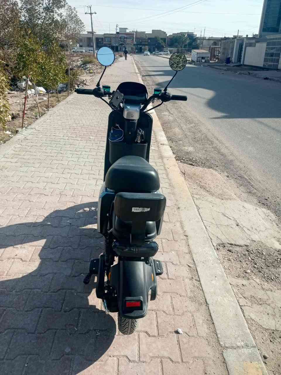 دراجه ريان R900 ماشية 260 كيلو
حجم الملف 1000W✅
نظام البريك دسك البريك الامامي وخلفي يعمل بنظام مانع انزلاق✅
عدد البطاريات 5كبيره 28-60v✅
حجم التاير 10/300✅
شاشه ايباد تحديد اعطال دبل اشاره ✅
شاحن لموبايل جهاز انذار مانع لسرقه ✅
ثلاث سرع  بريك هايدروليك ✅
دبل سويچ ✅ رجوع خلف R
قفلها 550 الف بدون عملة ( بغداد قضاء المحمودية) 
واتساب ***********
