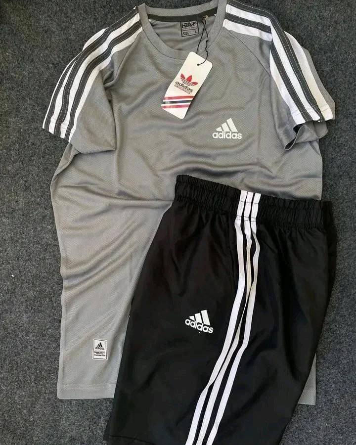 بسم الله 🌸
موسم صيفي2026
طقم شورت رجالي اديداس
4مقاسات
L x xx xxx
الثريه 4 قطع
4لون
الطقم 16قطعه
السعر:140
كود:271
خامه:كلوز ماش مستورد
تشيرت اوفر سايز +شورت 
فقط من مصنع ترنج ستايل  للملابس الجاهزه الرياضيه خبره اكثر من 10 سنين في مجال الملابس الجاهزه


**إذا كنت صاحب هذا الإعلان وتريد حذفه لأي سبب، رجاءا أرسل رسالة إلى الدعم الفني**