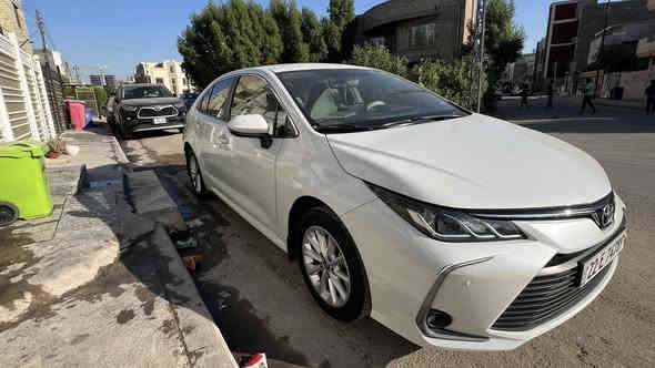 كورلا 2022  خليجي  بانزين وكالة شركة ساز 
فول مواصفات

رقم اربيل باسمي تحويل ثاني يوم 

~ المواصفات  

• محرك  1.8 .  GLI

• بصمه + دخول ذكي

• ⁠تبريد بيانو شاشه - قطعتين 

• ⁠نظام القيادة  (ايكو ، عادي، سبورت)

• ⁠لايت عادي ، بروجكتر  زينون ، لد صباحي زينون، ⁠اناره داخلية عادي

• ⁠كيجات الشاشه ديجتل

• ⁠حساسات امامية + خلفية

• ⁠مخرج منفذ طاقة 

• ⁠دبل ايرباك

• ⁠اشاير مري 

• ⁠مري شفط  

• ⁠ويل كب حجم 16 عدد 5

• ⁠حساس اطار + حساس لايت عالي وناصي اوتو + حساس مطر 

~ المحلقات 

• ⁠بصمه عدد 2

• ⁠كتلوكات كامله 

• ⁠طفايه حريق

السيارة ماشية 60 الف كيلو 

العنوان بغداد حي الجهاد

***********
