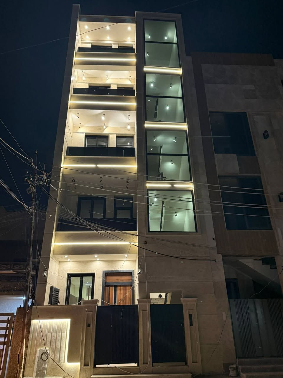 تتوفر شقق vip للعوائل حصراً العنوان المنصور الداوودي داخل فرع مرطبات المنار للتواصل والاستفسار الاتصال على الواتساب 
***********
