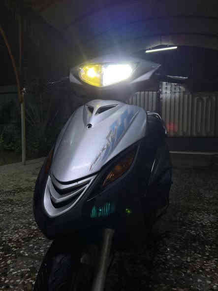 السلام عليكم دراجة ماكس 140 الدراجة فول نضافة ما بيهة اي نقص تايرات جدد كلجات مسويلهن صيانة خرز على فايبرات وقايش و تنضيف كهربائياتهة كلهة شغالة و نكرة سلف صيف شتة السعر ٥٠٠الف و بيهة مجال.المكان بغداد الكاظمية الطي
***********سيم. واتساب
