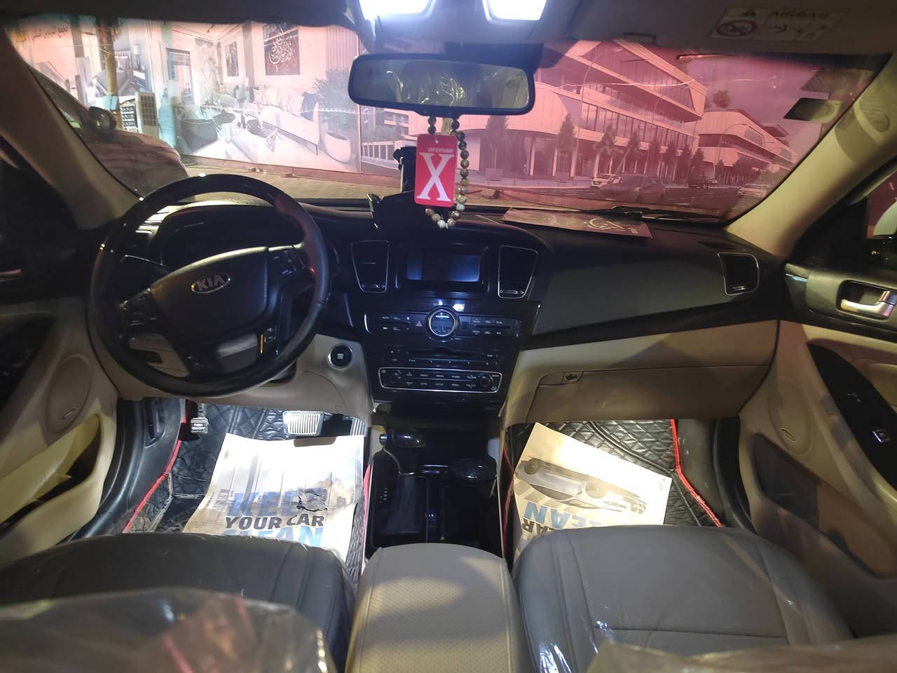 للبيع او امراوس كادنزة موديل 2016 سيارة فول مواصفات واحد على واحد بيهة جاملغ وبنيد بدون دواخل سيارة نظيفة مال بيت السعر 135 مكان بغداد  ***********
