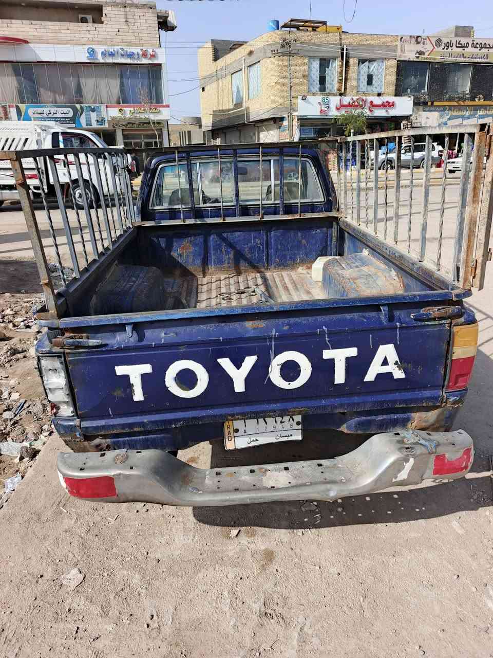 تيوتا بيكم موديل 1986
مكينه وكير زينات 
حداديه زينه
تخم تاير 
سياره حلوه وناعمه
رقم ميسان سنويه نافذه
سعر 20 مكاني ذي قار الغراف لاستفسار اكثر
***********
