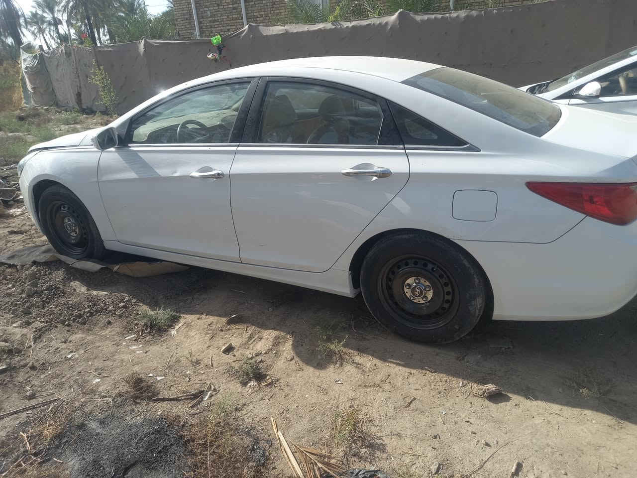 بسم الله ..سوناتا 2012خليجي محرك ٢٤٠٠دوش رقم ذي قار  انكليزي مميز عليه ادامه كامله من الجنطه للبنيد مال جناي والصور والمقطع خير دليل جاهزه بيه قطعه مبدله فقط المدكر والبنيد والباب فقط مفتوحات ومعدلات الضربه مقدمه الفخذه ماواصله للدبل السعر ١٠٠وبيها مجال وترهم اذا باقيات يبقا اقصاد مو مشكله متوازي عالبيع عندي ضرف
***********
