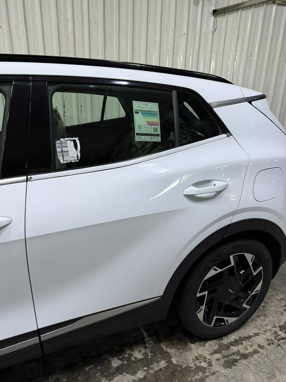 اسلام عليكم كيا سبورتج موديل ٢٠٢٤ اخت الزيرو ماشيه ١٤ الف سيارة مكفولة كفاله عامه فول واحد على واحد بصمة بانوراما كراسي كهرباء جنطه كهرباء كشنات تتفه تبريد ستيرن تتفه فول مواصفات الجيتي لااين ضمان شركت نم خمس سنوات سعر ٢٣٣ مكان بغداد هاتف ***********
