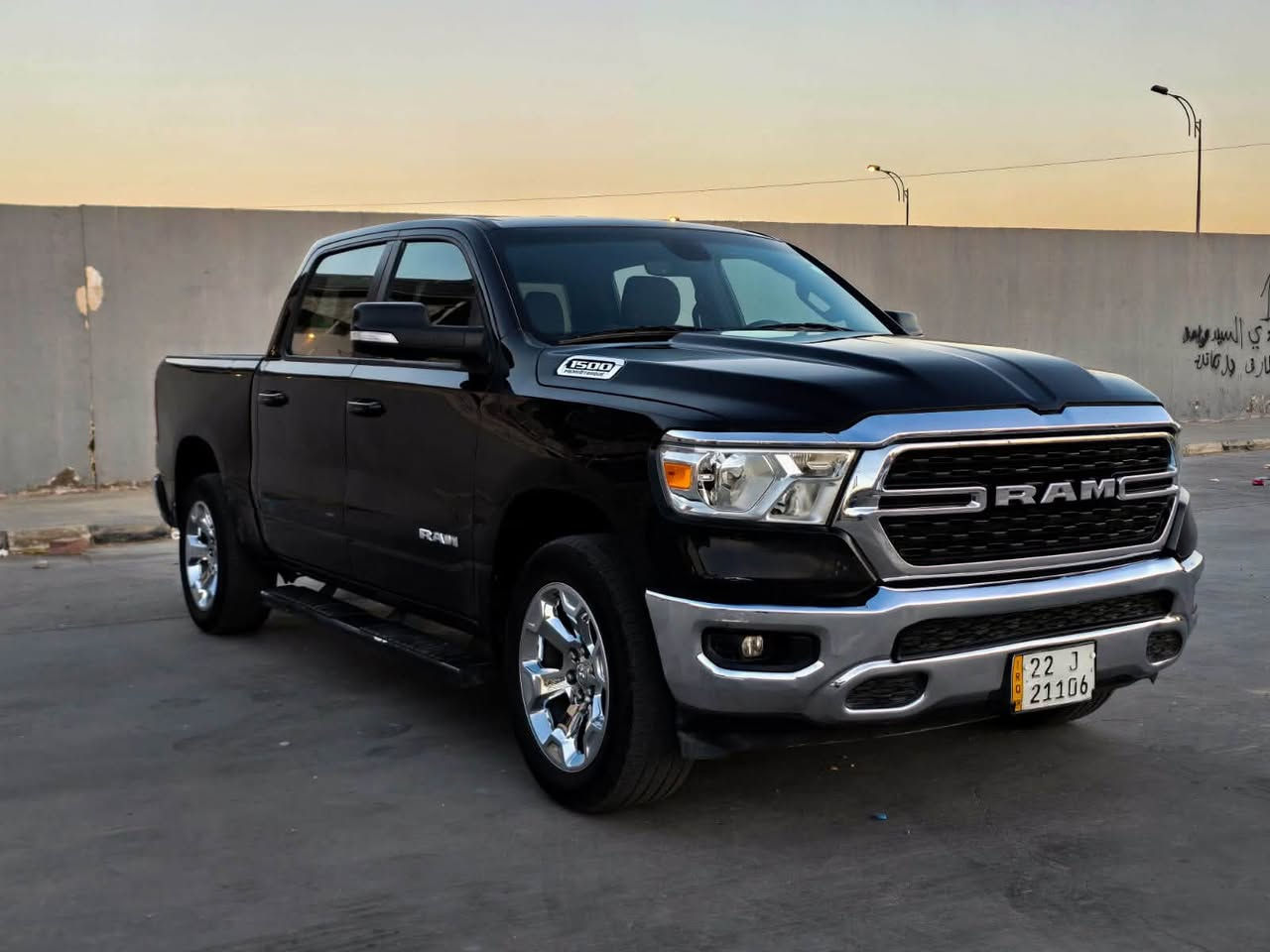 Ram lone star 2022
السلام عليكم
وارد امريكي 
٦ سلندر ايتورك
ماشيه 99 الف كيلو متر
حادثها اثر سقوط شيء على التكمه و صور الحادث مرفقه
مكان السياره بغداد
السعر 23000 الف دولار
للتواصل *********** واتساب
