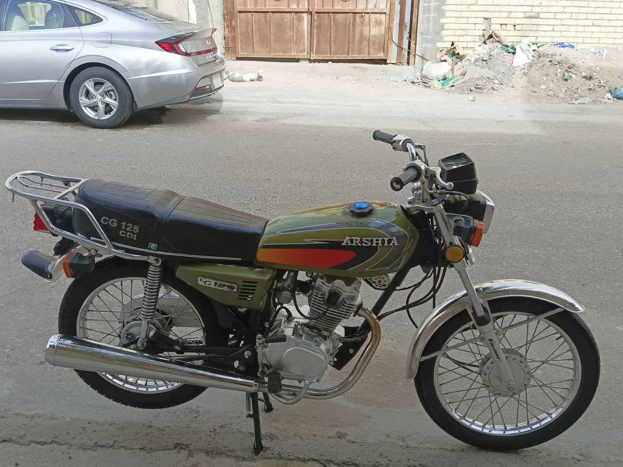 سلام عليكم 
دراجه للبيع موديل 24 بلاد 
السعر 500 مستعجل على بيعته صار عندي ضرف 
مكان شطره  
الشراي هذا رقمي ***********
