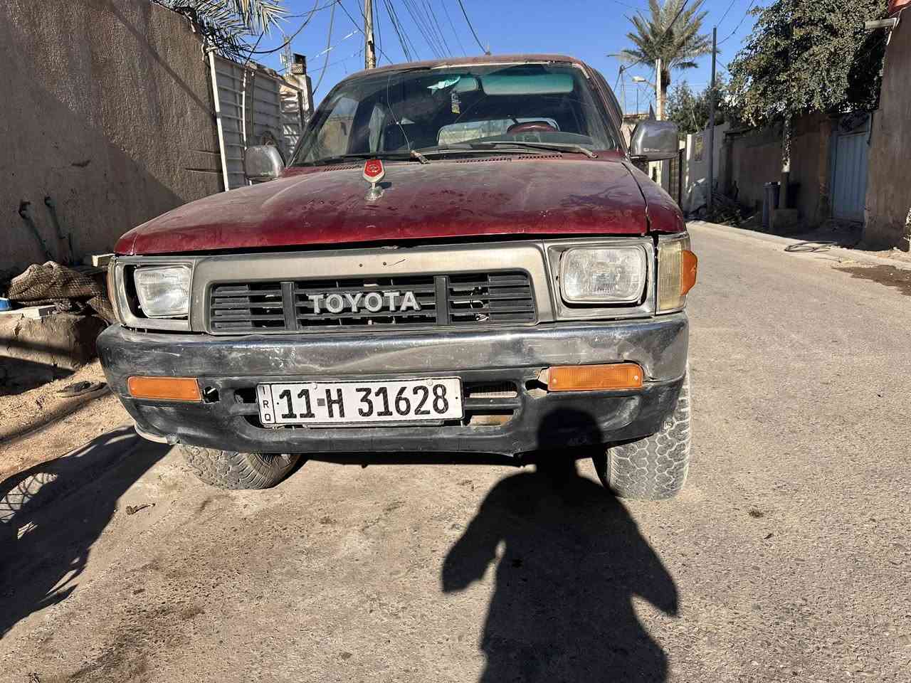 للبيع تيوتا فور رنر موديل ٩١ سياره مال جناي حلوه ومرتبه مثل ماجاي تشوفون بالصور عائليه : 
محرك وكير بحاله جيده عليها محرك ففتي ٣٠٠٠ رقم بغداد راعيها موجود في كربلاء مستعدين للتحويل بعد الاتفاق والمعاينة 
اخوان تجي تفحص وتشوف وتقتنع تكفلك فقط التحويل اما باقي التفاصيل انته تفحص وتقتنع وتشتري : 
السعر المطلوب ٥٠ وبيه مجال بسيط حك الجيه مكان السياره كربلاء 
للتواصل الاتصال بهذا الرقم ‭٠٧٧٢ ٢٥٧ ٣٦٦١‬
