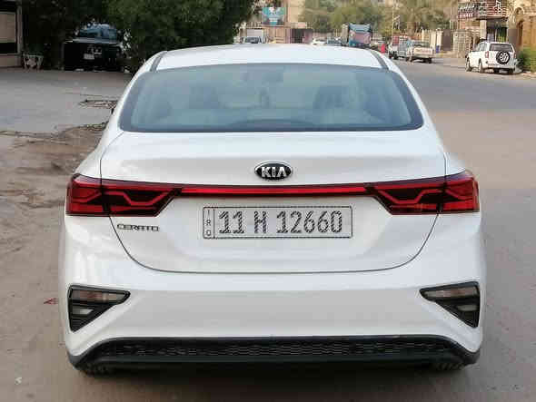 ***********
رايدهة ب ١٥٢ ورقة وبيهة مجال بسيط بعد المعاينه 
كيا سيراتو ٢٠١٩ خليجية ماشية ٦١ الف كيلو 
محرك ٢٠٠٠ دوش المرغوب 
باسمي السيارة بغداد رقم الجديد 
تبريد قطعتين
اشاير بالمري
مري شفط كهرباء 
بك لايت لد 
ويل كب دعاية 
تحكم ستيرن جهتين
بلوتوث حاكية موبايل
السيارة بيهة بارد شوية مكانين فقط بغداد
