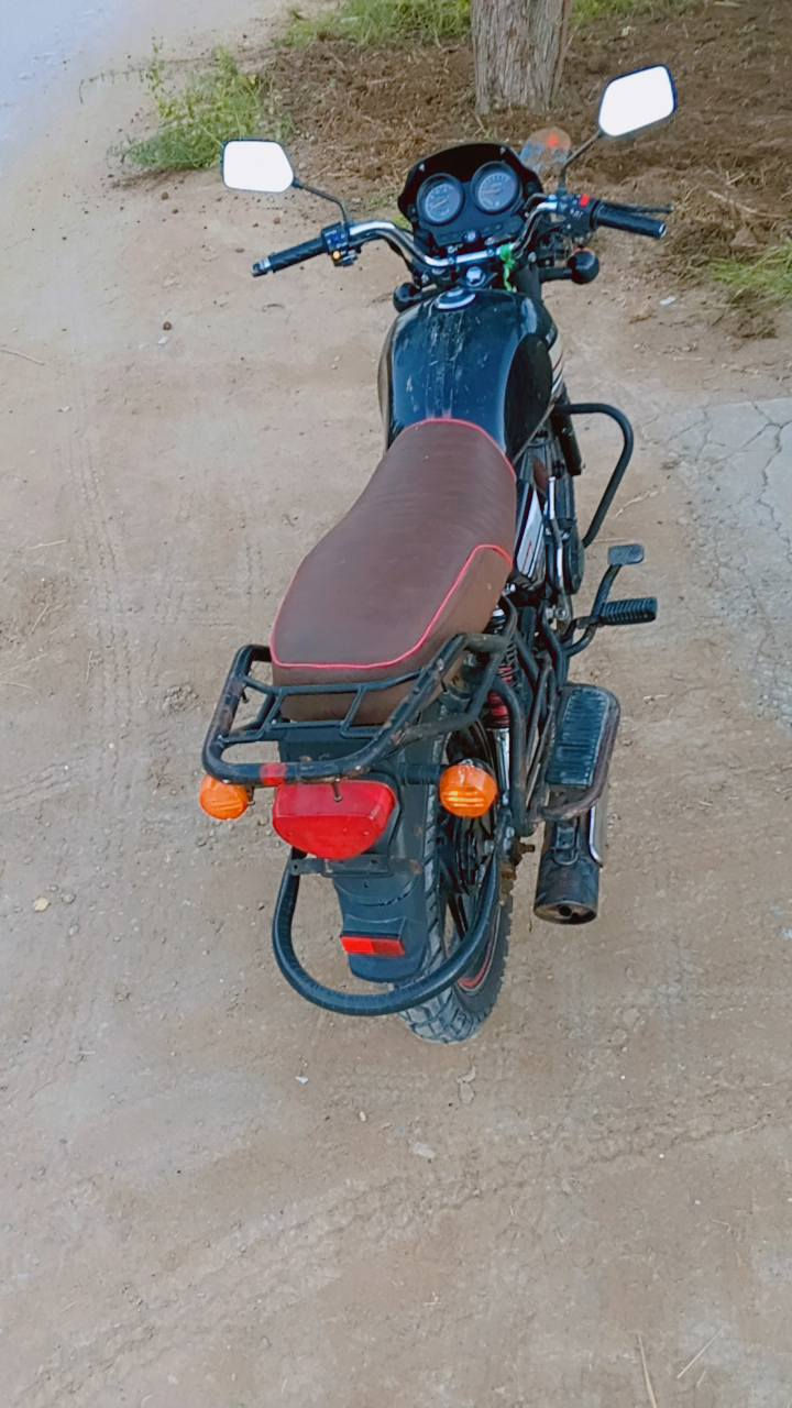 سلام عليكم دراجه دايون مديل 21 وراق صولي شرط ترقيم سعر 1200بيه مجال 
*********** قلعه سكر
