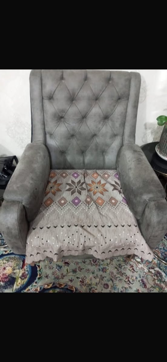 تخم 8 مقاعد. بسعر 250


**إذا كنت صاحب هذا الإعلان وتريد حذفه لأي سبب، رجاءا أرسل رسالة إلى الدعم الفني**