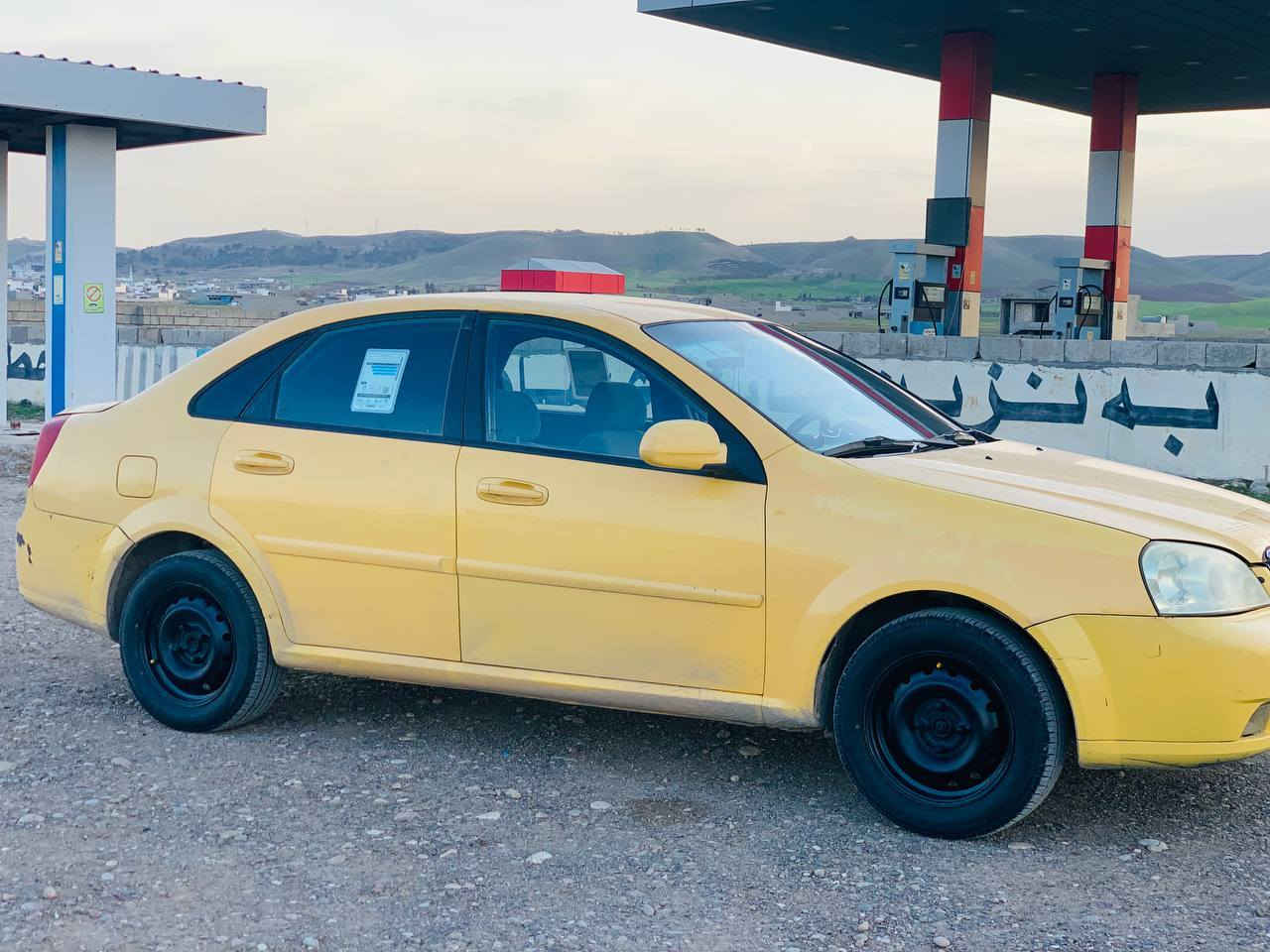 ئۆپترا2012ئۆتۆمایتک ئۆتۆماتیک
ڕەقەم بەغداد تەنیا ئەوەلیاتە
سەنەوی ئەسڵ بەشەرتی ئەوەلیات
دوای و پێش و سەقف و شان هیچی پێوەنیە
قەترە مەعجونی نیە
گێڕ و مەکینەی بەشەرتی فیتەر
چوارتایەیی لۆک
تەبرید ئیشەکا
کارەبایی ئیشەکا ناو دەژبول و گێچ بەنزین 
سەیارەکە زۆر زۆر پاک ماوەتەوە
ماڵی کاسبیە
لەچەمچەماڵم***********
***********
