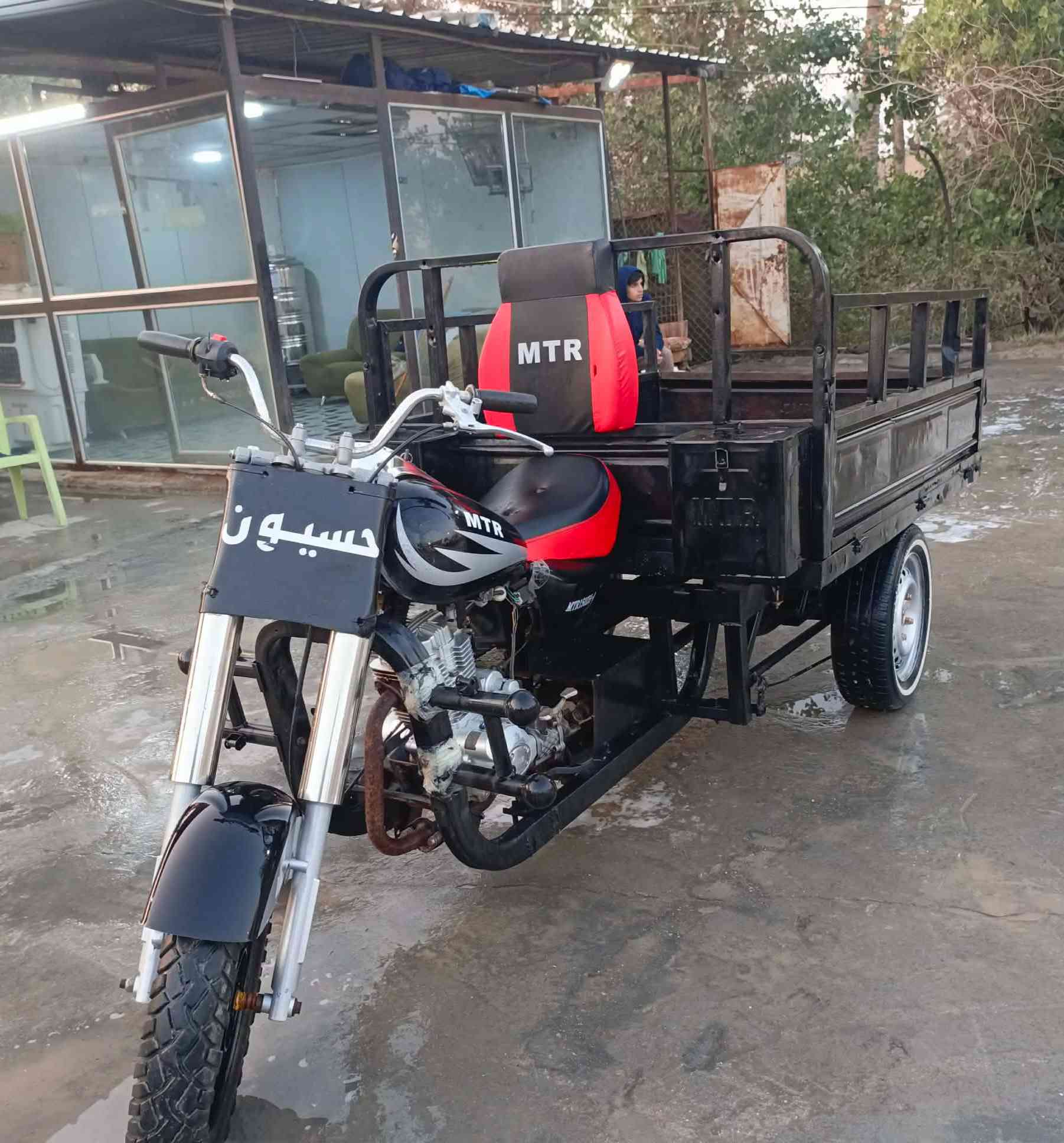 شباب سلام عليكم ستوته للبيع موديل 14 طالعه بل 15 تعمير كله جديد بس البدي والشاصي ما بدلته اكسن جمره 25 مكينه 24 وغراض كله جديد 
اوراق اصولي السعر 1250 وبيه مجال شراي يتصل مكان حله ورديه خارج وهذه رقم ***********
