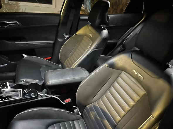 ‏‎سيارة سبورتج جيتي لاين ٢٠٢٤ ضمان الدولية 
‏‎‏GT Line   فول مواصفات
‏‎ماشية تقريبآ28000  الاف 

‏‎رقم بغداد 
‏‎محرك 2000 دوش 
‏‎السيارة نظيفة جدآ استعمال قليل 
‏‎علمآ السيارة خاضعة لضمان الشركة الدولية
‏‎اضرار فقط باب الخلفي مصلح pdr اثر شخط 
‏‎سعر. ٣٥ مليون  
‏‎المكان بغداد الغزاليه  
***********
