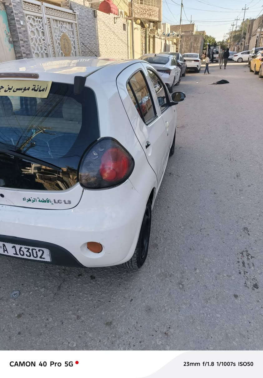 السلام عليكم بانده موديل 2013 سياره مكفوله تبريد حداديه تخم تاير مكينه كير سياره بسامينه السعر 48 بيه مجال قليل مكان سياره نجف التصال ***********
