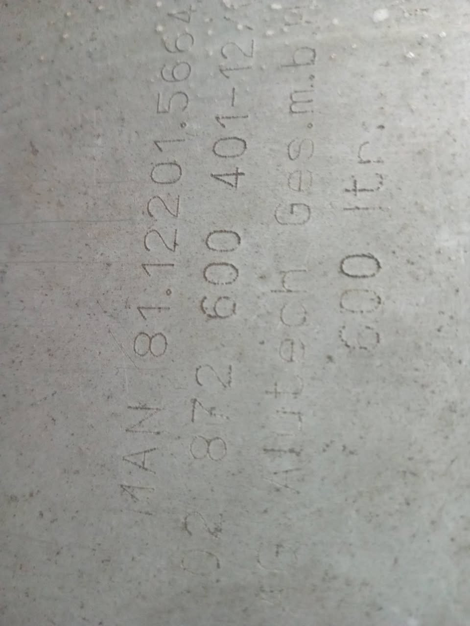 سلام عليكم
تانكي كاز 
ياخذ 600 لتر 
السعر 400 وراق
***********
