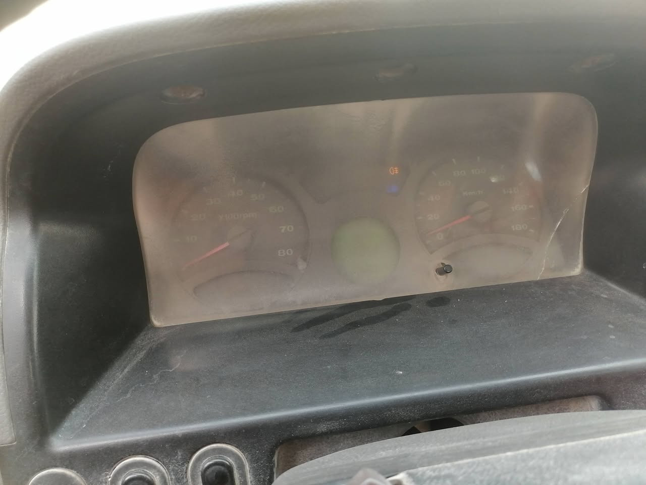 السلام عليكم سايبه 2015 للبيع سنويه ال 2026 بشهر الرابع لا عليه لا لا هيئه ولا غراماته مكان السياره بصره زبير ورقم السياره بصره الماني/***********
