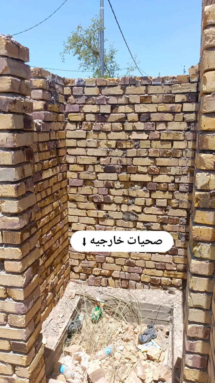 سلام عليكم بيت مشتمل هيكل
غرفه نوم 5x4
هول 4x4
ستقبال 7x4
مطبخ3x4ونص  
طارمه2x4ونص
صحيات خارجيه
مناور عداد ثنين
ماء كهرباء خدمات فول واحد علئ واحد 
مدرسه متوصطه مدرسه عداديه  مباشر بصف البيت
مدرسه ابتدائيه   
شوارع 2 كل شارع 10متر
الشارع رئيسي التبليط يبعد 50متر  تجي وشوف بعين
كل هاي المواصفات 
الحله تقاطع العلويه شريفه منطقه النضال
اتصال استفسار ‏‪***********‬‏ متواجد
