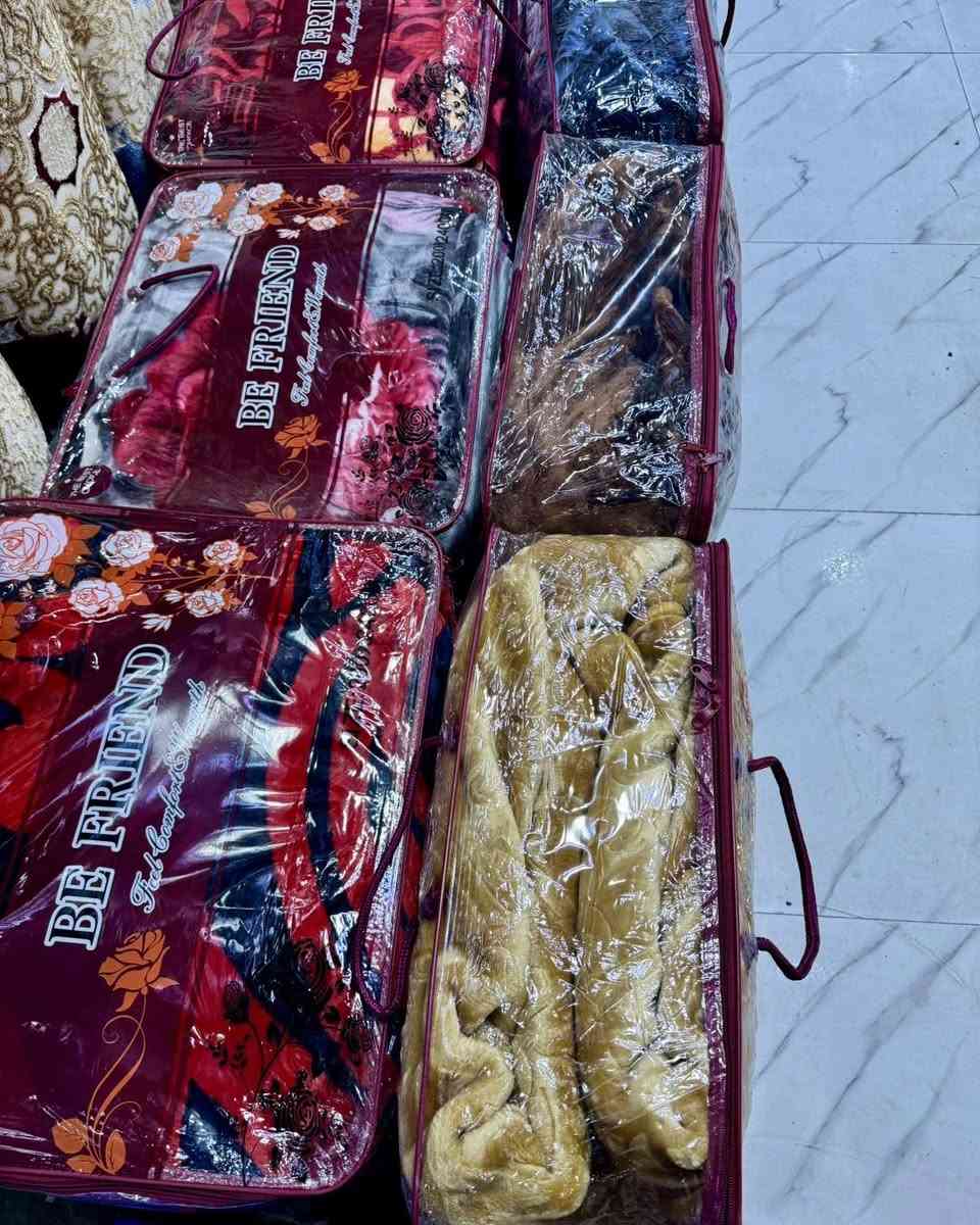 🛏️✨ مفروشات السيد ✨🛏️

كوت – سوق الكبير المسقف، قرب بيت أبو آلهوى، مقابل جامع الحاج عبود – محلات سيد صباح
📞 *********** | 🚚 توجد خدمة توصيل

🔸 بطانية نفرين فاخرة
حفر حرير درجة أولى – طبقة واحدة
وزن ثقيل 7 كيلو
🟥🖤🟫🟨 متوفرة بألوان أنيقة ومتنوعة
💰 السعر فقط 29 ألف

🪷 تصميم راقي، ملمس ناعم، دفء لا يُقاوم
اختيارك المثالي لفصل الشتاء ❄️

📦 التغليف أنيق، مناسب للإهداء أو الاستخدام الشخصي
📲 احجز الآن عبر الرسائل أو اتصل بنا مباشرة
