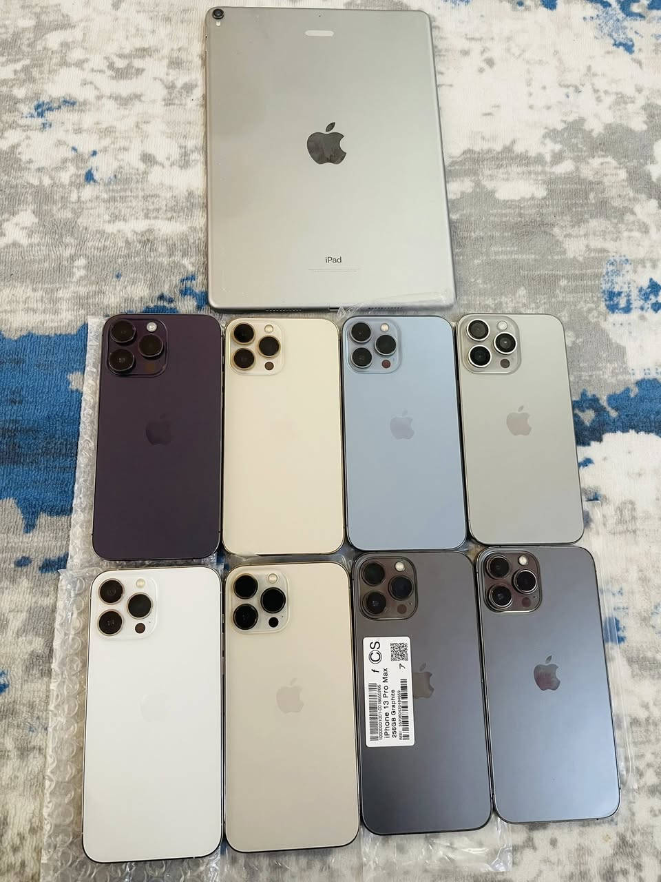 سلام علیکم اخوان
بطاریات کلە ٨٥ فوک لحد ٨٩ بلادی 
کلە ابسعر الجملە 
١٣ بروماکس  ١٢٨ کبس 
١٣ بروماکس ٢٥٦ عندە مسج  مالشرکە 
١٣ بروماکس مبدل شاشە Gx  مطابق اصلی 
١٤ بروماکس مبدل شاشە  ٢٥٦ سعرە جوە کلسوک 
١٥ بروماکس ٢٥٦ خطین مبدل شاشە سعرە جوە سعر الشرکە 

معە احتراماتی لجمیع طفاصیل کامل مکتوب اقرە  
عندی طوصیل بس فلوسە موقدمە

***********. واتساب
