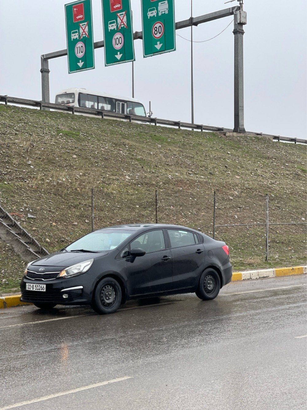 السلام عليكم  للبيع كيا ريو موديل ٢٠١٧ 

السعر ٨٥ وبيها مجال قليل 

رقم اربيل مكينه ١٦٠٠ بيها بداية تبخير

كير 6 نمر رياضي

تبريد ثلج + تدفئة فول

تحكمات استيرن +حساسات خلفية 

شاشة كبيرة +نظام أيكو 

حادثها ٤ قطع صبغ فقط مو تبديل 

مكان السيارة كربلاء

للاستفسار ‭٠٧٧٧ ٩٩٣ ٩١٧٤