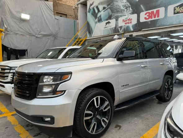 السلام عليكم 
تاهو موديل 2020 RST اعلى فئة بالتاهو ضرر خمس قطع صبغ
مواصفات 
بصمة تشغيل + بصمة ابواب + تشغيل عن بعد
فتحة 
حساسات امامية + خلفية
رادارات 360درجة 
شاشة كبيرة + كامرة دوارة
شاشة وسطية
شاحن لاسلكي 
كراسي منفصل ViP
داخل اسود ملكي
كراسي جلد + كهرباء
قيادة ذاتية + تحذيد مسار
كراسي خزن 
جام اوتو
الباب الخلفي كهرباء
استفسار 📞 ***********

السعر 285 وبيهة مجال

العنوان📍زيونة تقاطع ملعب الشعب خلف محطة وقود المثنى 

معرض الليث لتجارة السيارات
