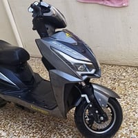 صناعه الثقه • ٦ بطاريات • مسطر
