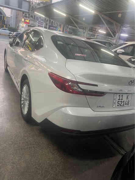 السلام عليكم

كامري 2025    وكالة عبد اللطيف هايبرد ياباني اصلي 

مرقم بغداد كامل 

زيرو E-pLUS

فتحه سلايد روف  

المواصفات

محرك 2500 

بصمة تشغيل

شاشة

كامرة

كرسي السايق كهرباء 

بردة كهرباء 

حساسات امامي خلفي 

هاند بريك بصمة

3 انظمة قيادة 

الايكو والسبورت والنورمل 

مصابيح امامية زنون 

اوتو هولد 

ايڤي مود 

اشارة بلمري 

وباقي المواصفات المعروفة 

السعر (27.500$ )  

للاستفسار والاتصال 

*********** بغداد
