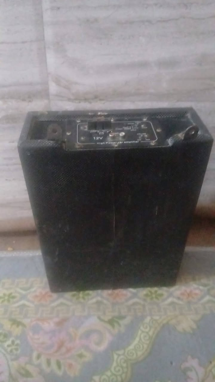 اسلام عليكم عندي مضخم البيع كربلاء ***********
