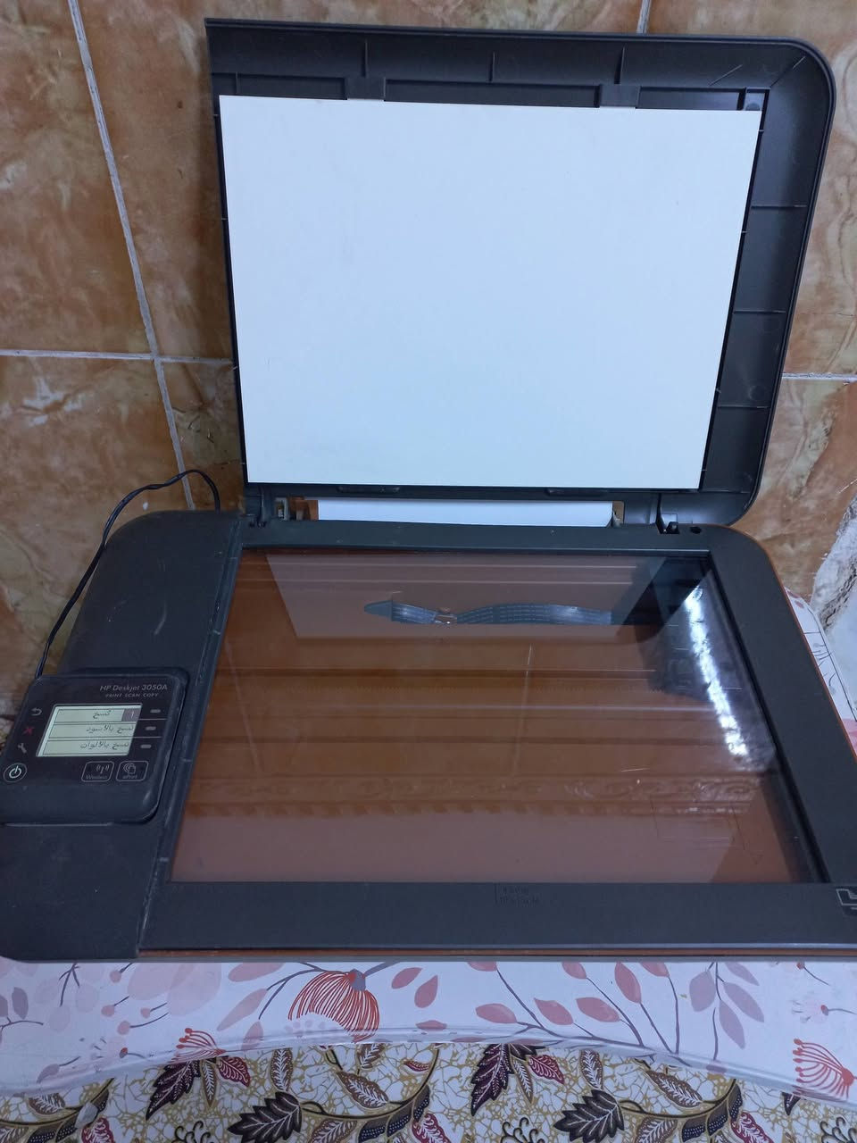 السلام عليكم
طابعة اج بي hp deskjet 3050A
كاترج حبر سائل رقم الكاترج hp 122
بيها وايفاي وبيها استنساخ اسود وابيض
ناقصها كاترج ملون اذا تضيفلها تصير عادي وملون
حاليا شغالة اسود وابيض تطبع
السعر ٣٠ الف وموجود توصيل


**إذا كنت صاحب هذا الإعلان وتريد حذفه لأي سبب، رجاءا أرسل رسالة إلى الدعم الفني**