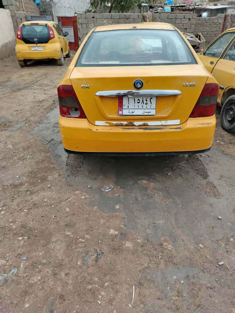 السلام عليكم سي كي للبيع مكينه وكير جدد حداديه نظيفه طخم تاير جديد كهربائيات شغاله دواخل جدد رقم ميسان الماني سنويه عظم عاج ل 26 ناصريه سوق الشيوخ *********** السعر 8 وبيها مجال
