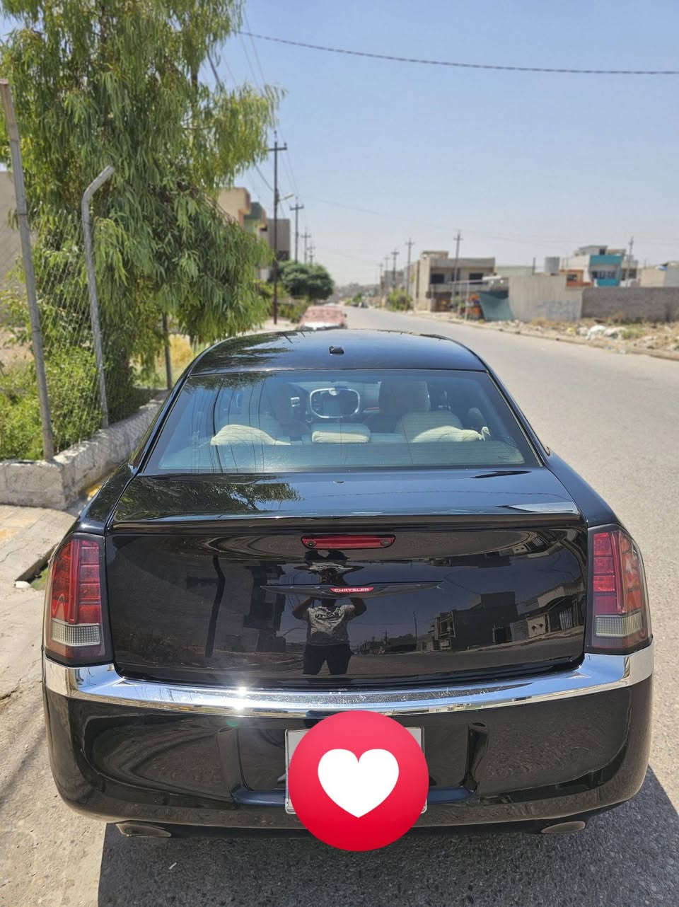 اوباما 2012 كلين بدون صبغ فقط بيها دائر ماكينه جديد كير شرط تدفئه وتبريد كوشنات عليها غرامه عشر ورقات تنزل من الحساب 145 وبيها مجال اذا اكو مراوس  حسب القناعه   هذا رقمي ***********
