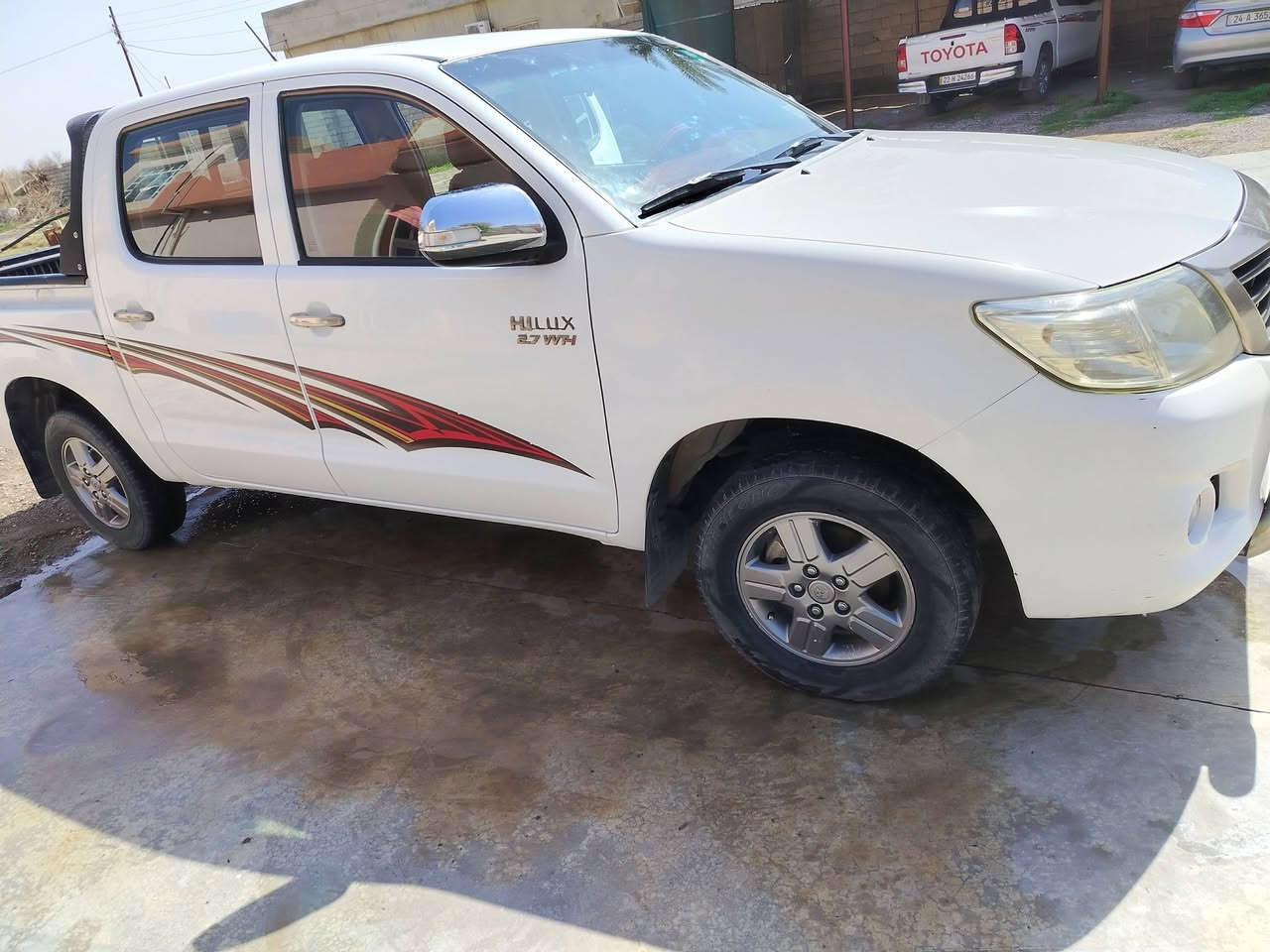 السلام عليكم للبيع عذاري 14 الساير فول اوتماتيك رقم صلاح الدين ماشي 178 استخدام شخصي مكفوله من الصرف والتبخير بيها صبغ باب+ جاملغ خلف السايق اثر شخوط بدون دواخل أو ضربه  والباقي مكفول لا خدش ولا بارد. كلها وظع شركه. 215 وبيها مجال.  مكان السياره بيجي الحجاج ***********.
