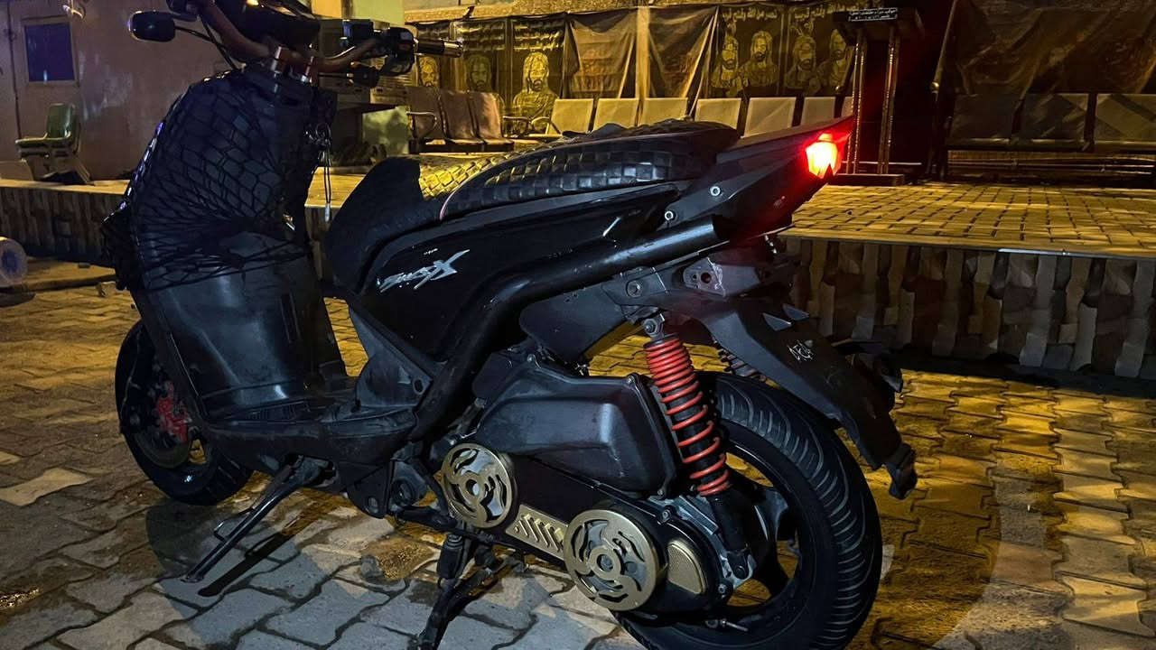 سلام عليكم سكنس جبلي دراجه رمبه جديده ابمعنه الكلمه صبح نكرا سلف تخم تاير جديد السعر واحد و100 وبيه مجال (*********** )
