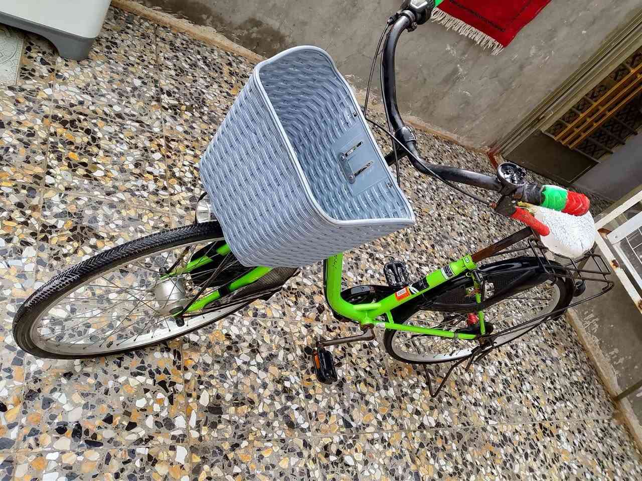 السلام عليكم باسكل البيع السعر 100 (***********
