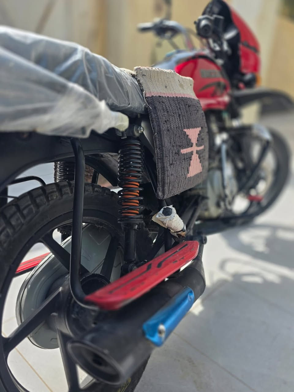 السلام عليكم                    ***********
بوكسر 2022 كفاله عامه من كلشي مكينته مكفوله 
أوراق اصولي كهربائيات كامله مكان ديالئ الخالص الشراي يتصل
