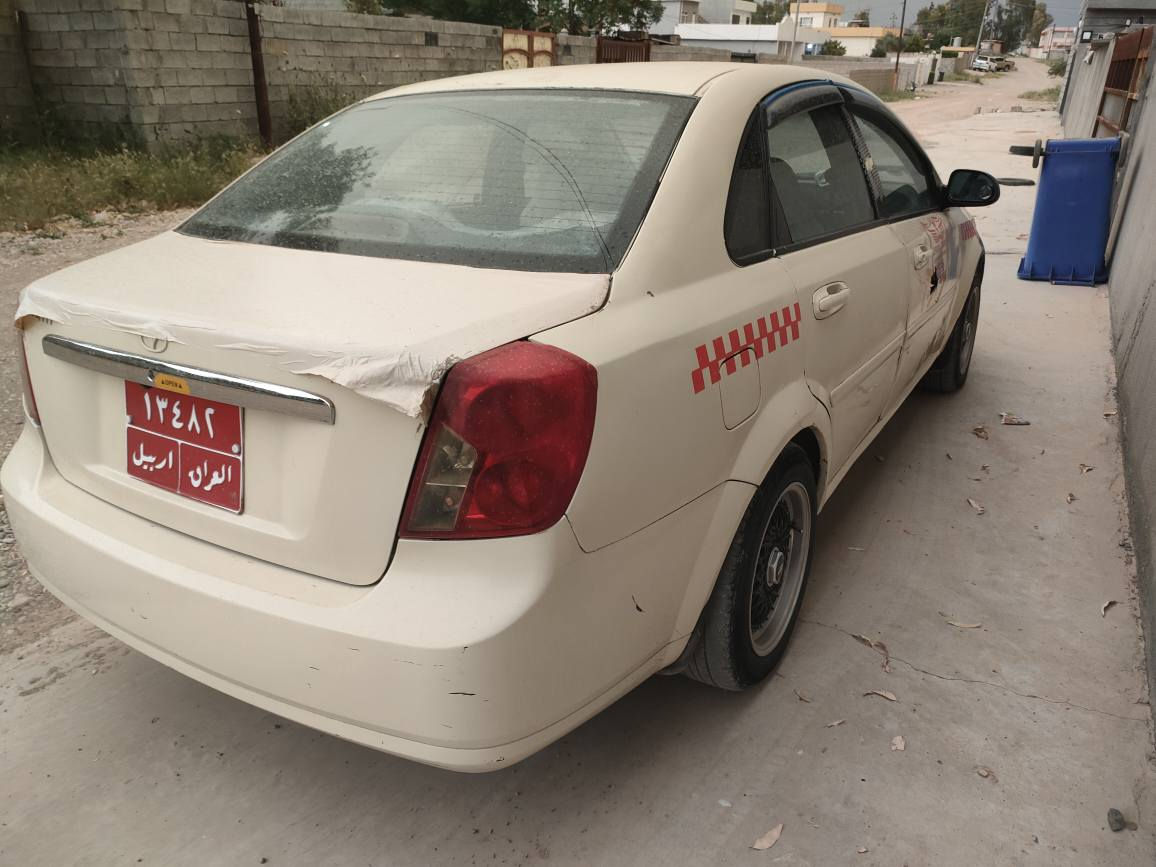 شوفرليت اوبترا تكسي 2006
كير عاظى مةكينةى بةشةرتة 
پيشى دةعمى هةية بةدةنةى گؤراوة سعرى 70وةرقة
*********** هةولير أربيل, العراق
